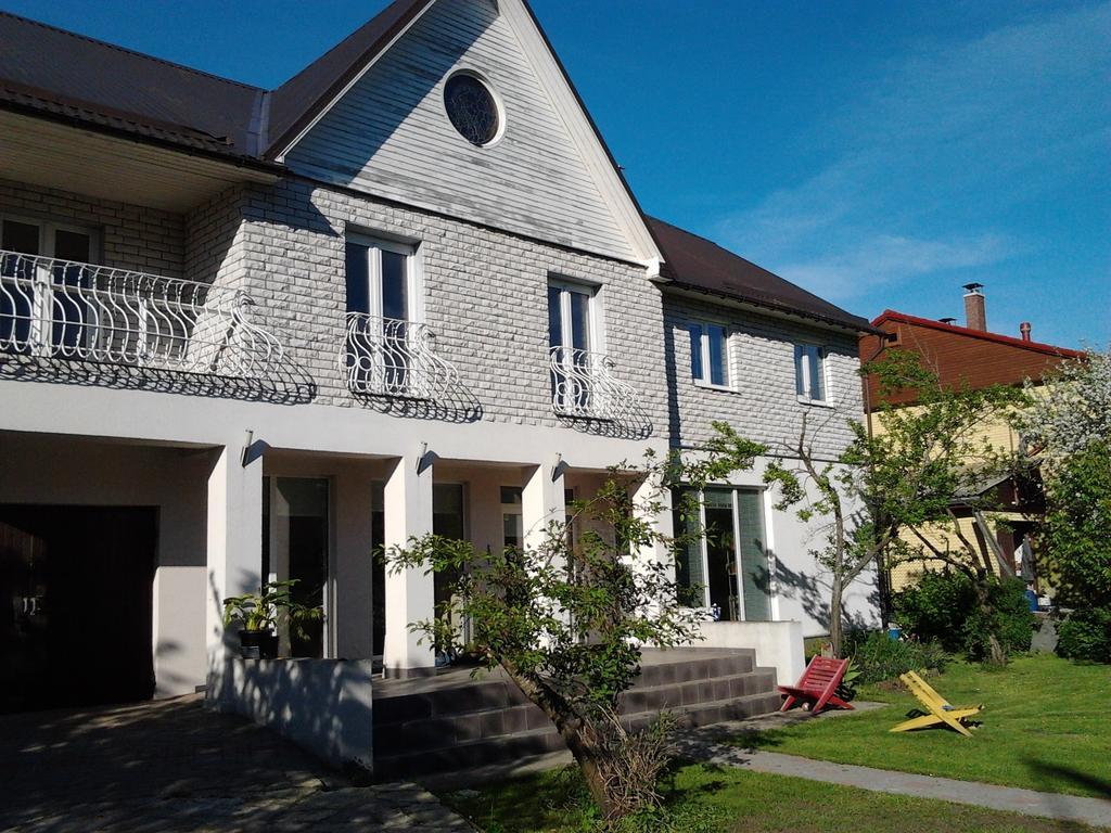 Oti Guesthouse Tallinn Eksteriør bilde