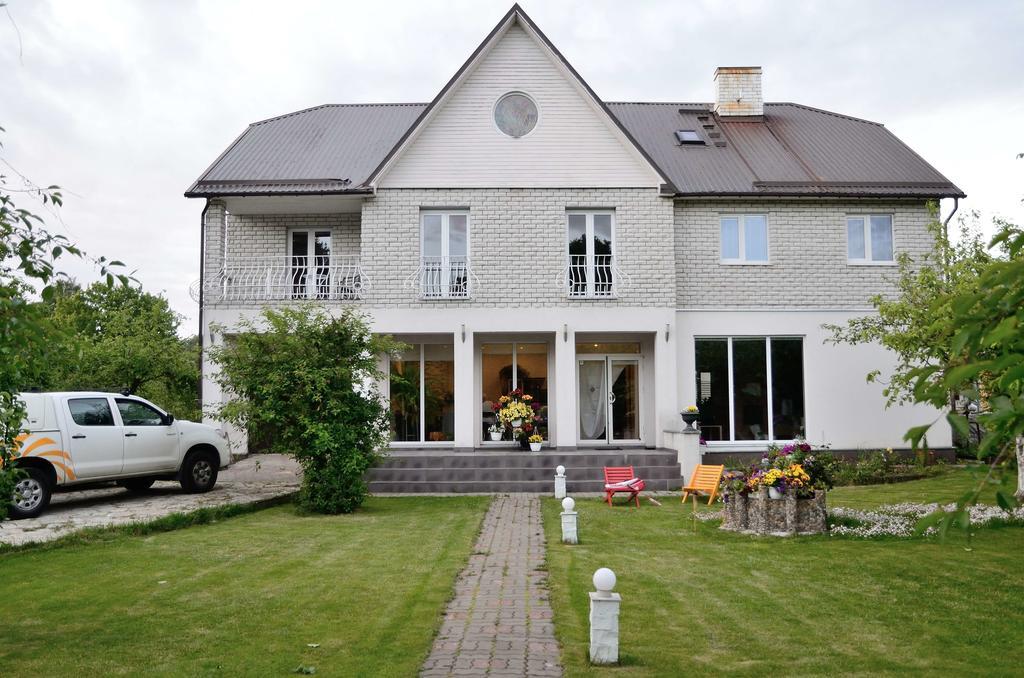 Oti Guesthouse Tallinn Eksteriør bilde