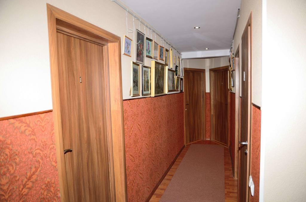 Oti Guesthouse Tallinn Eksteriør bilde